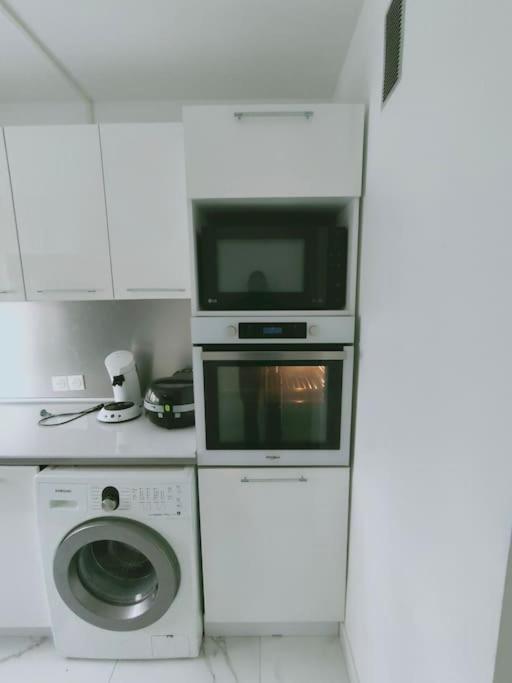 Mon Superbe Appartement อาร์ฌ็องเตย ภายนอก รูปภาพ
